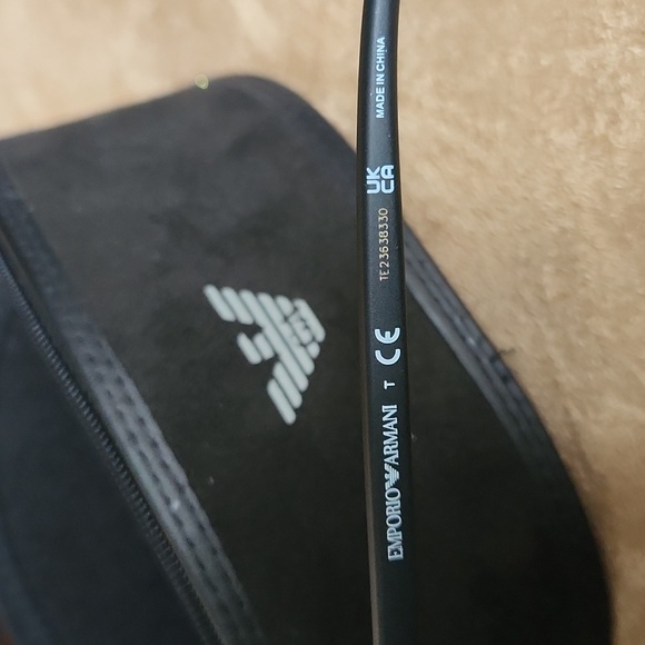 NWT ❗️ Emporio Armani men's sunglasses black and red with case - Picture 7 of 12